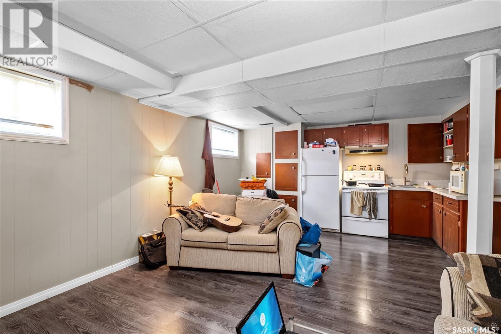 Photo 16 of 1501 Mcintosh Drive, Prince Albert SK
