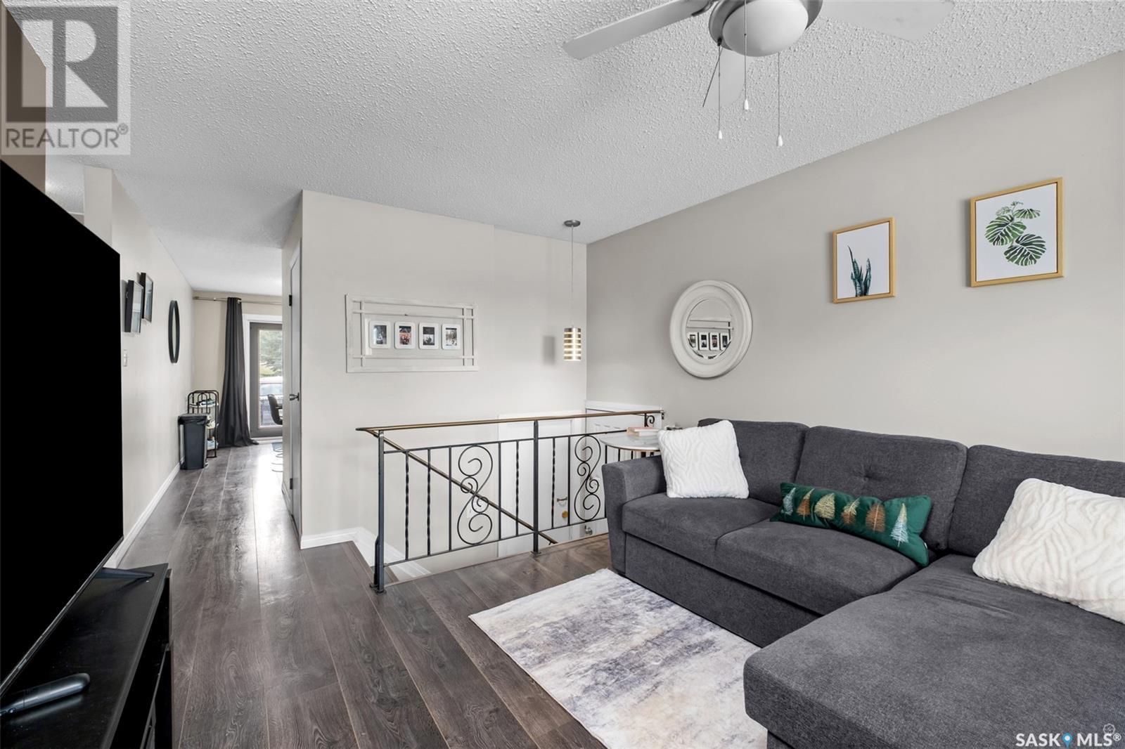 Photo 5 of 1501 Mcintosh Drive, Prince Albert SK