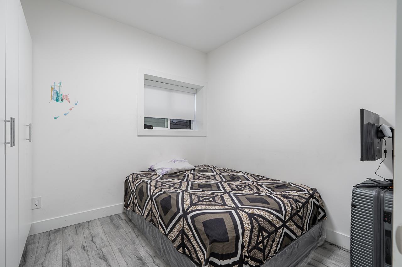 Photo 27 of 15051 63 A Avenue, Surrey BC