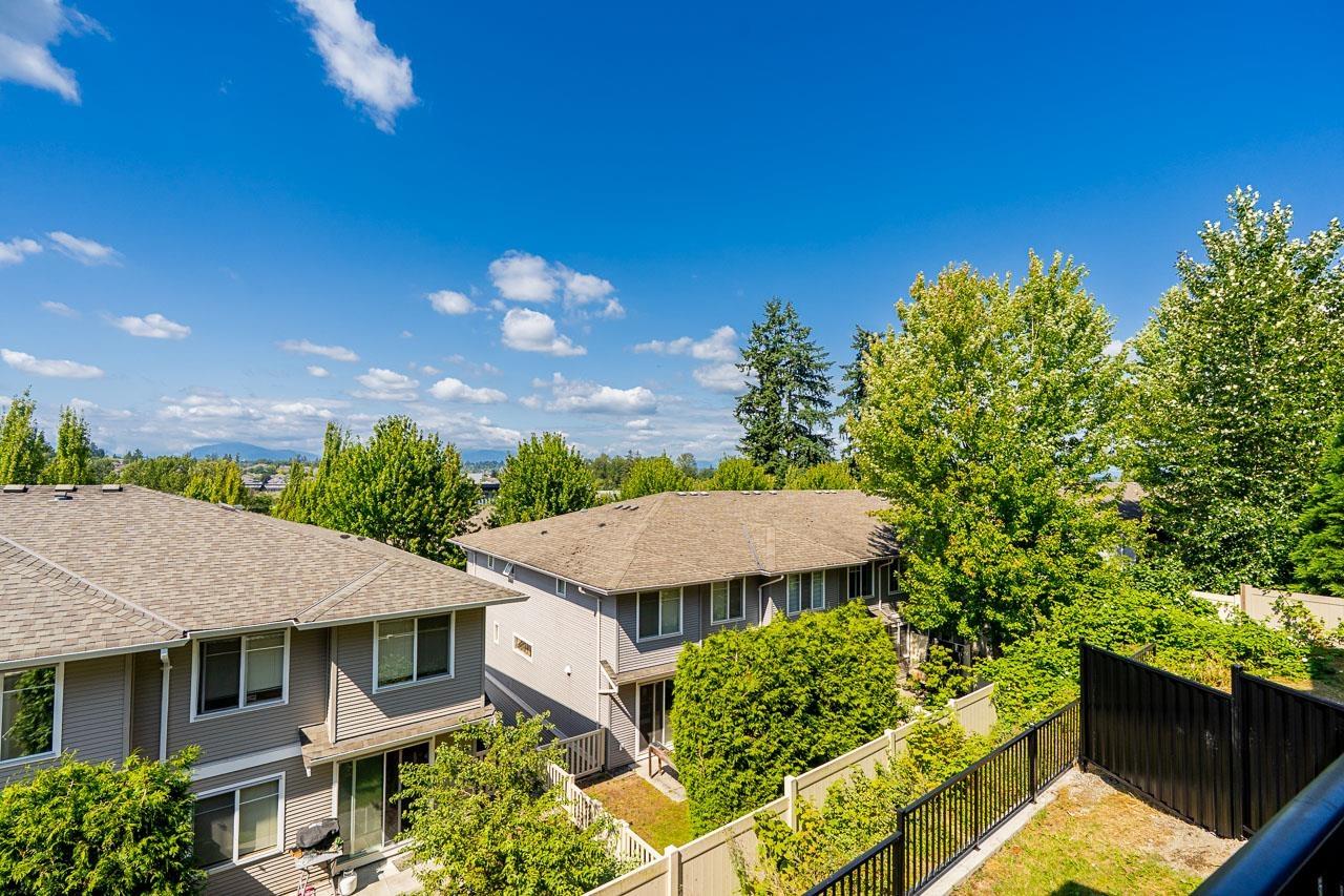 Photo 37 of 15051 63 A Avenue, Surrey BC