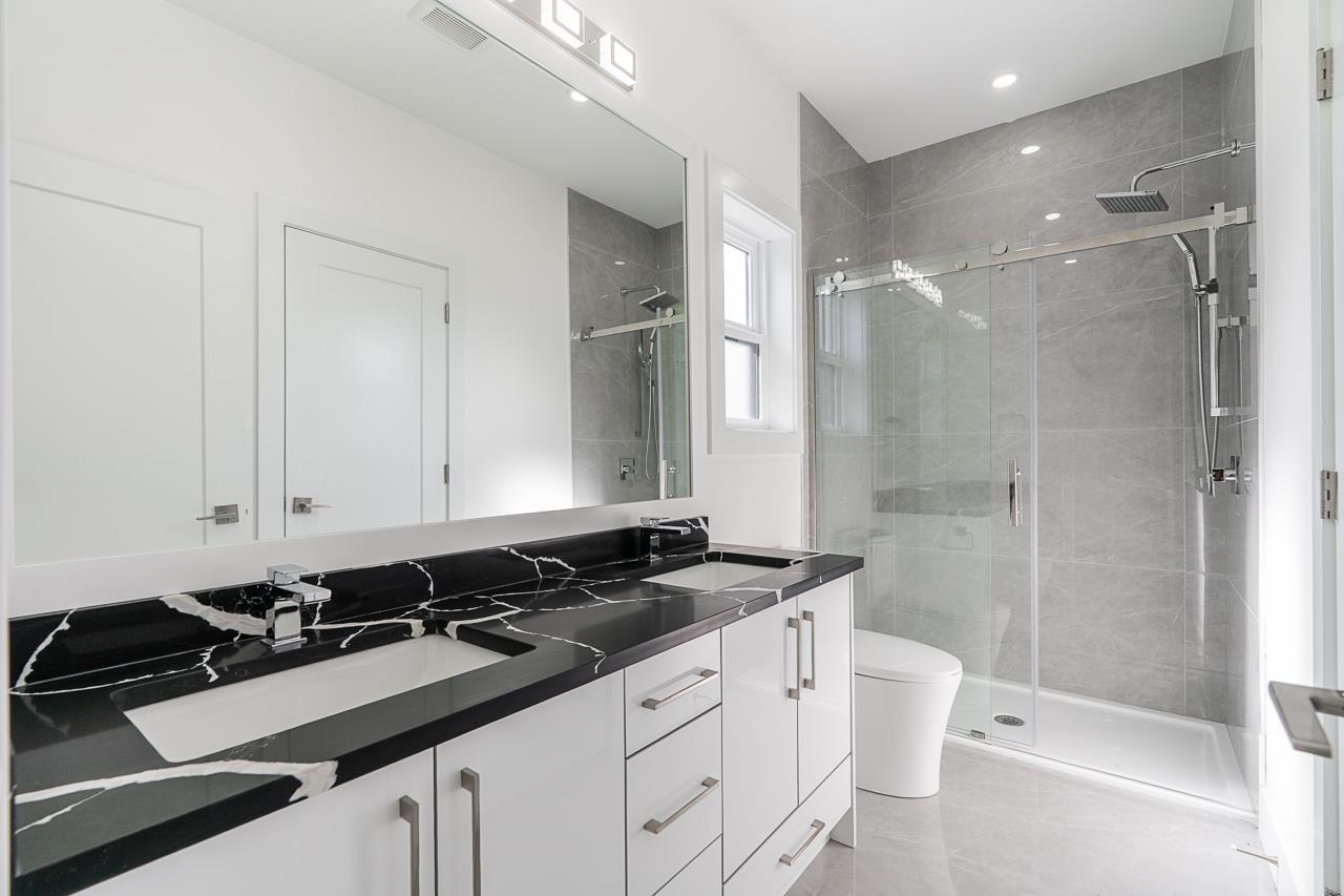Photo 21 of 15051 63 A Avenue, Surrey BC