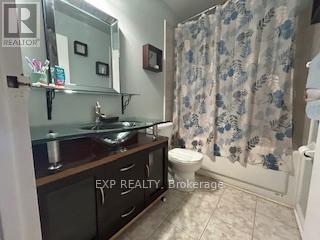 Photo 10 of 3173 Quail Drive S, Ottawa ON