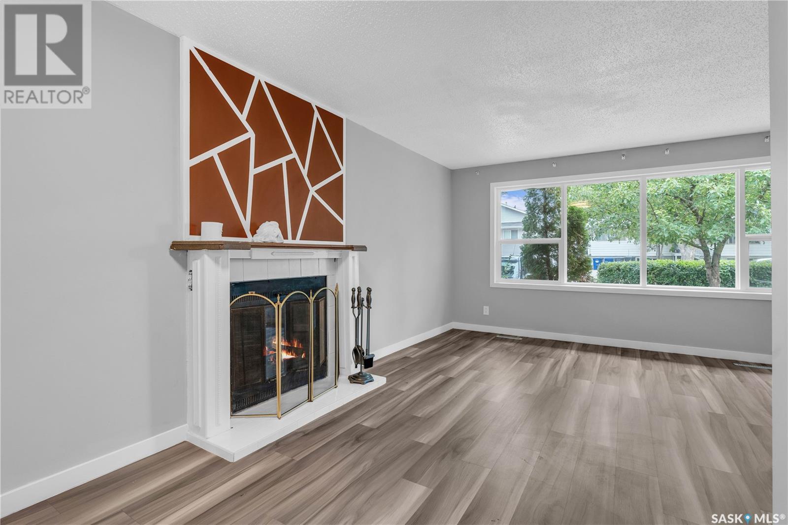 Single Family House Bungalow for Sale in  E AVENUE N Saskatoon 