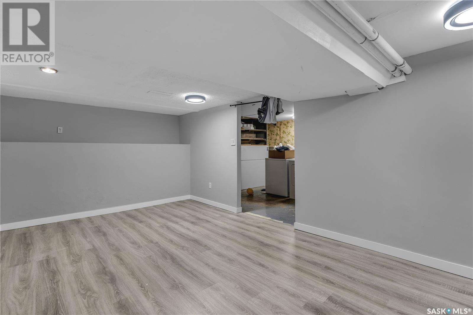 Single Family House Bungalow for Sale in  E AVENUE N Saskatoon 