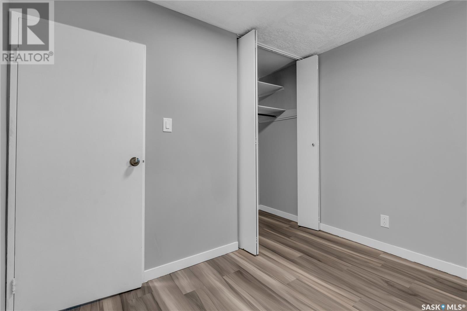 Single Family House Bungalow for Sale in  E AVENUE N Saskatoon 