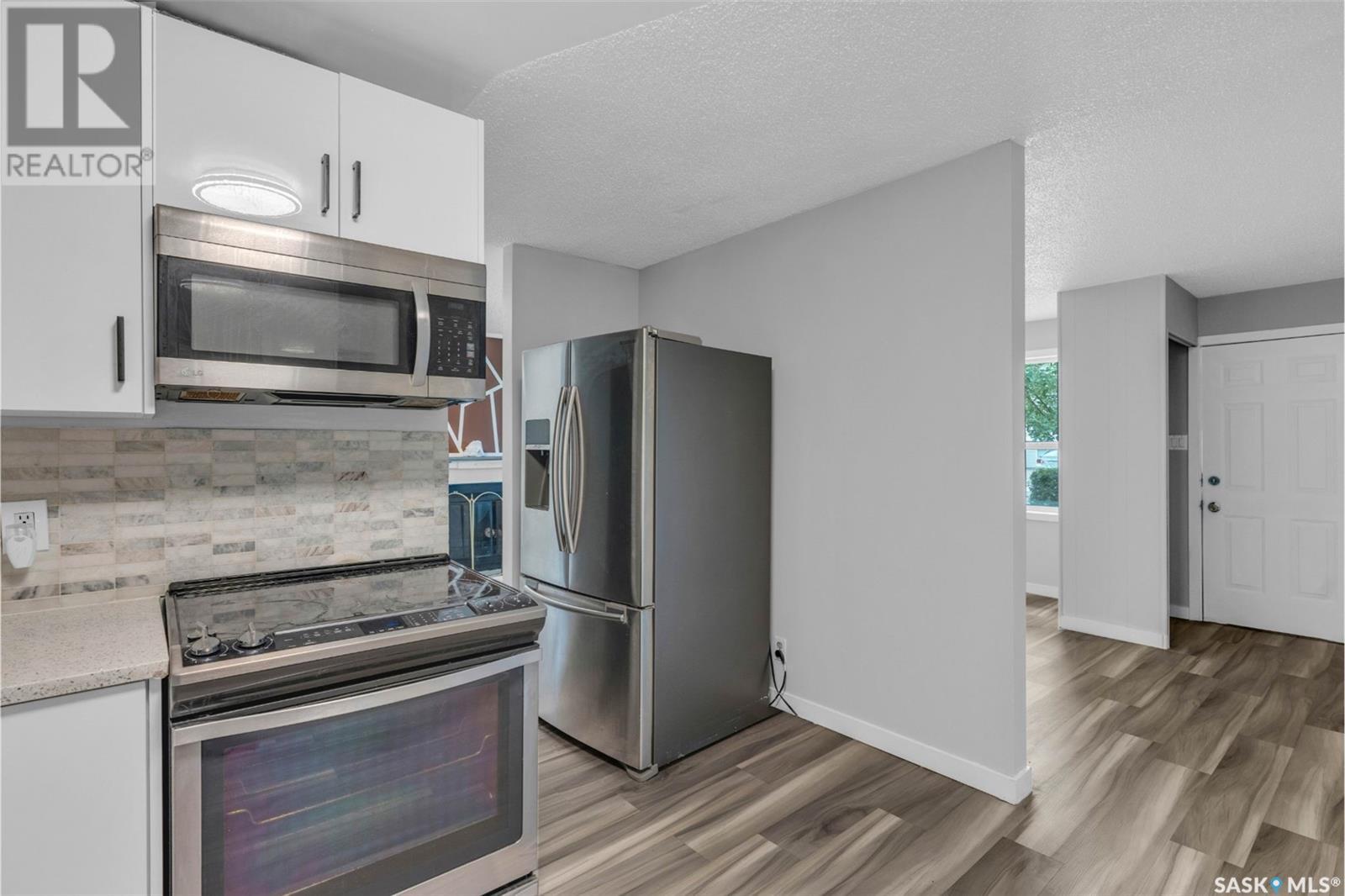 Single Family House Bungalow for Sale in  E AVENUE N Saskatoon 