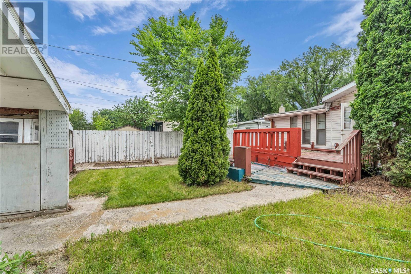 Single Family House Bungalow for Sale in  E AVENUE N Saskatoon 