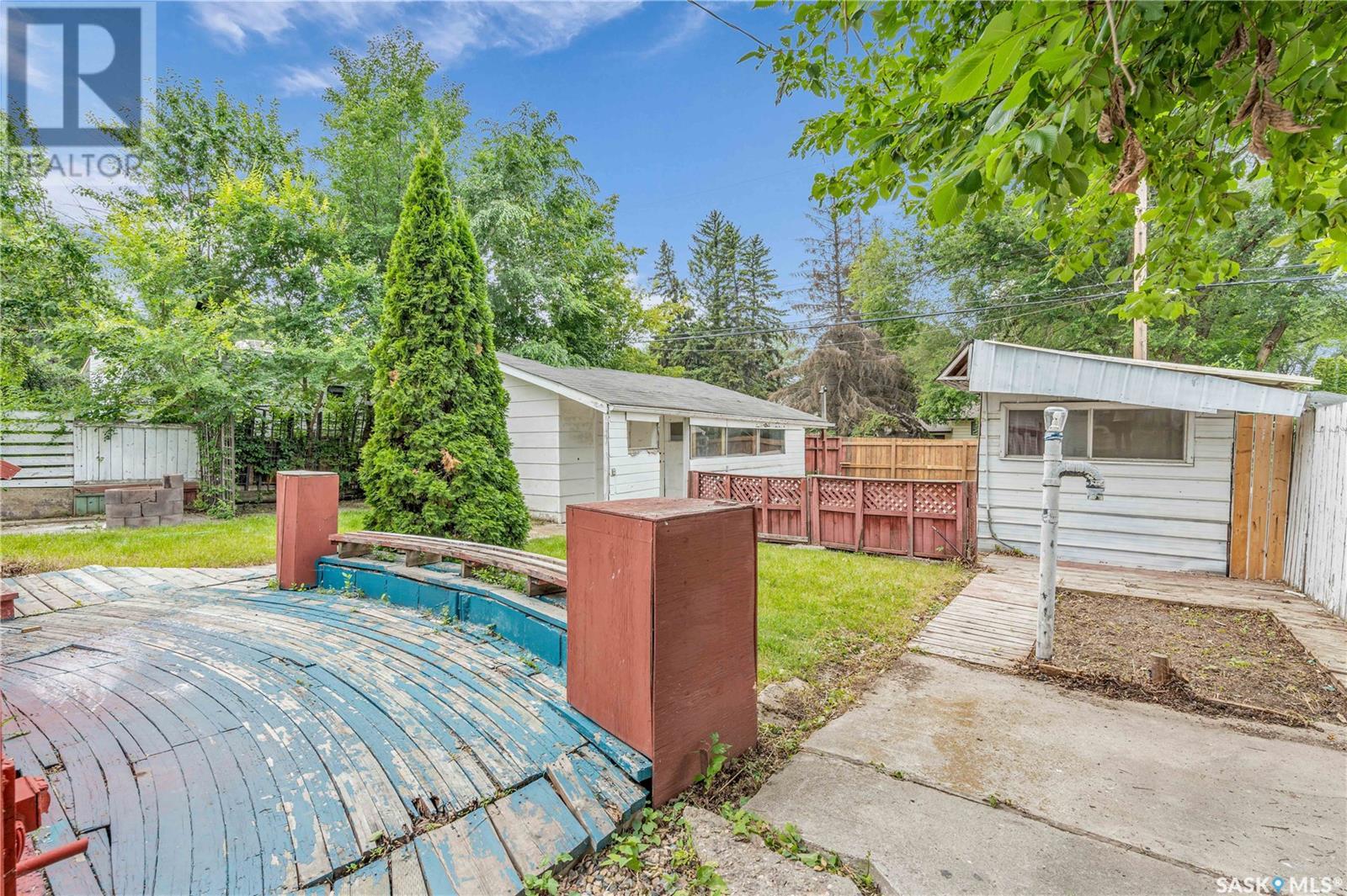 Single Family House Bungalow for Sale in  E AVENUE N Saskatoon 