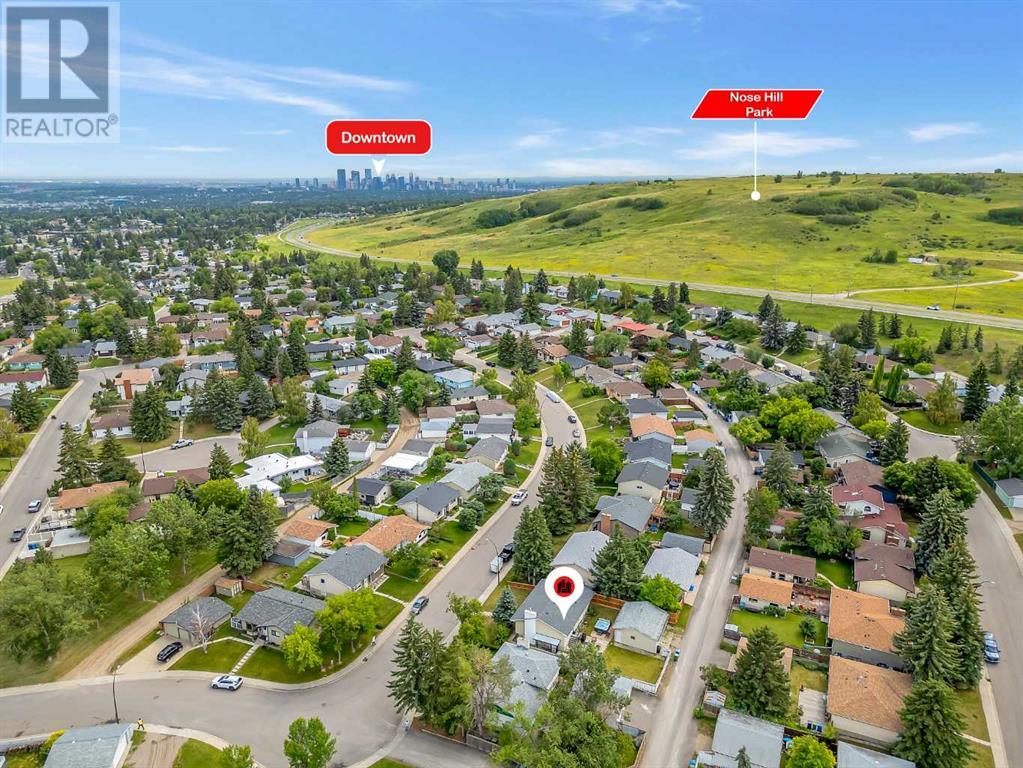 Single Family House Bi-level for Sale in  Hunterquay Way NW Huntington Hills Calgary 