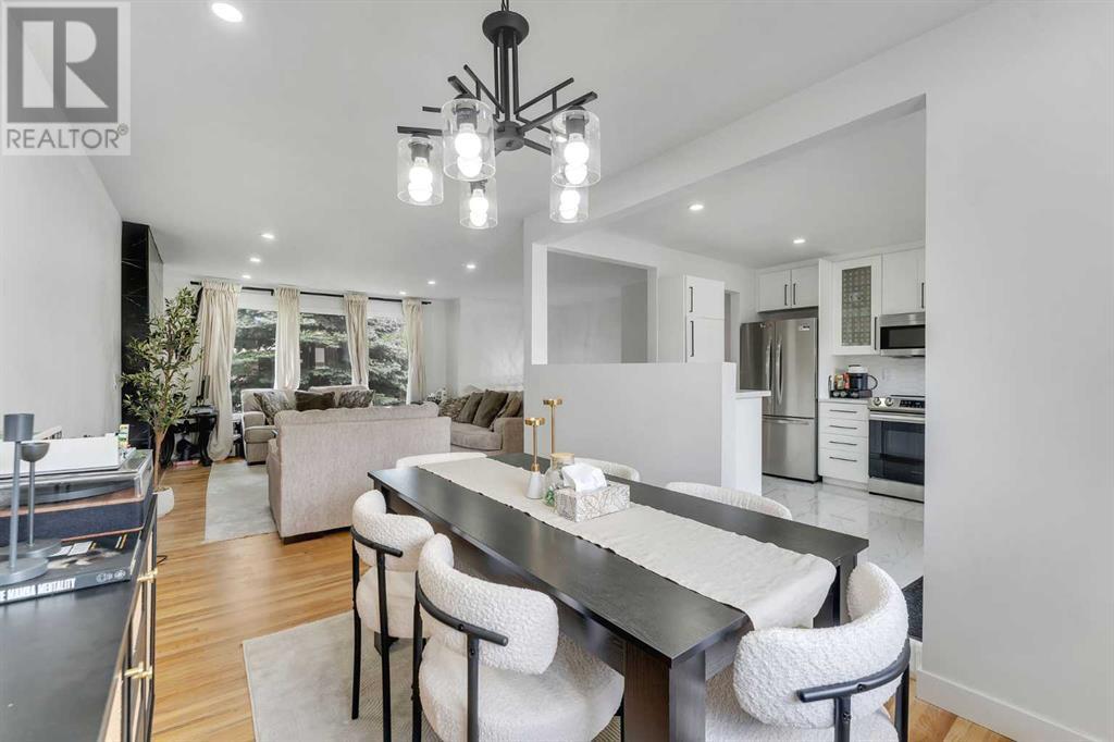 Single Family House Bi-level for Sale in  Hunterquay Way NW Huntington Hills Calgary 