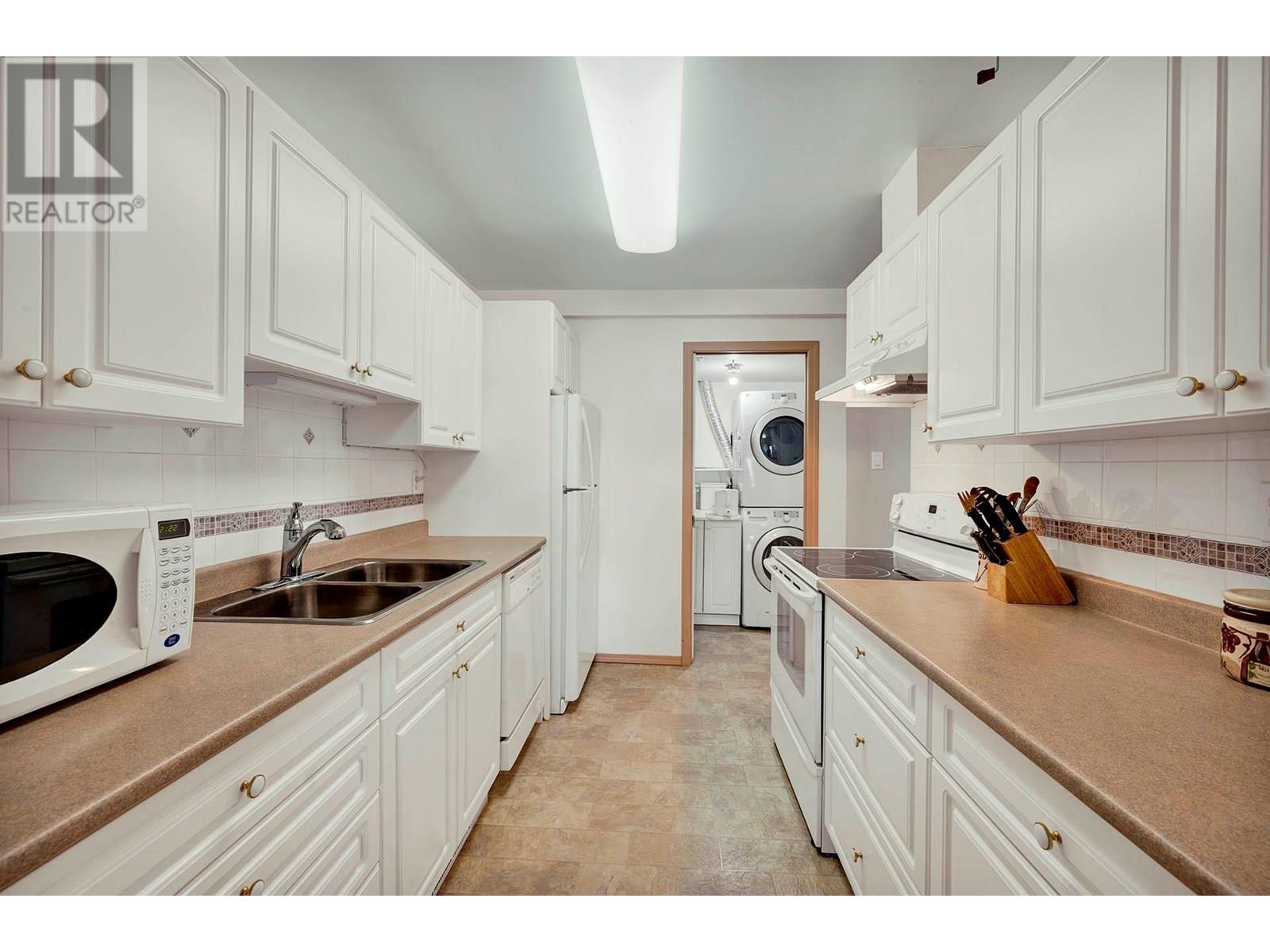 #13 137 MCGILL ROAD - 5
