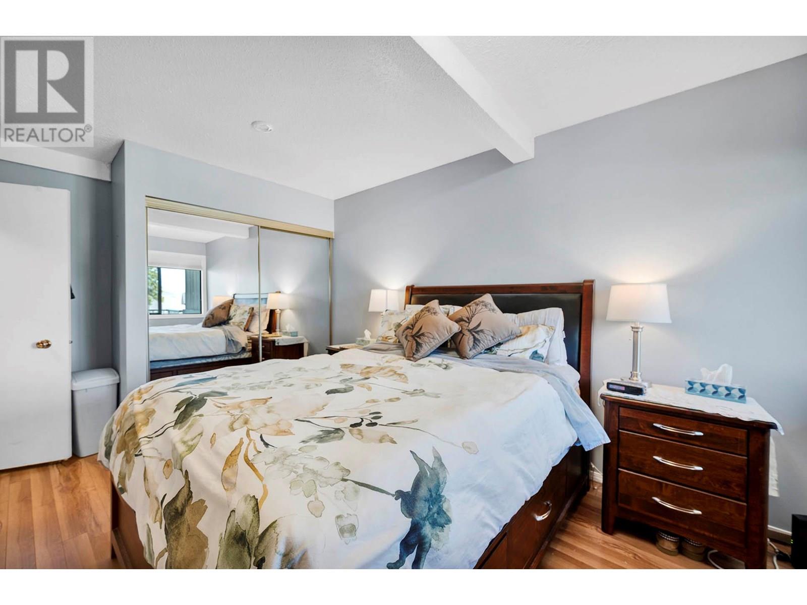 #13 137 MCGILL ROAD - 22