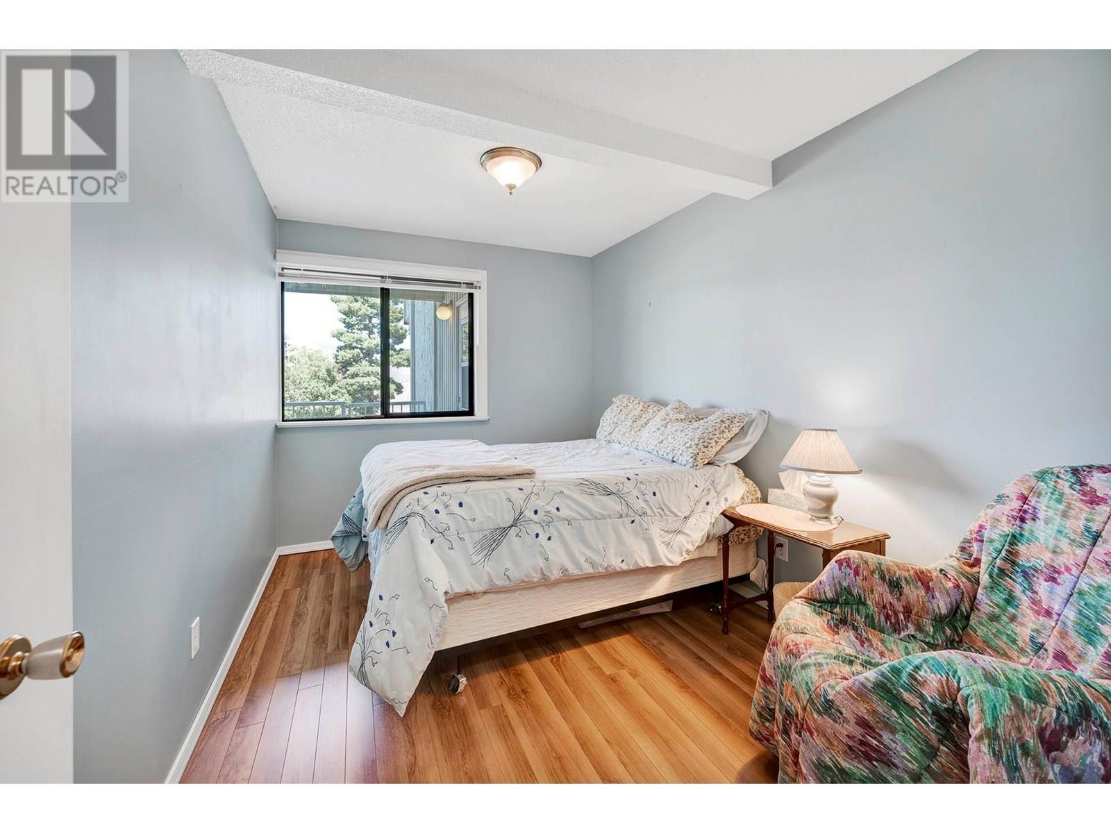 #13 137 MCGILL ROAD - 23