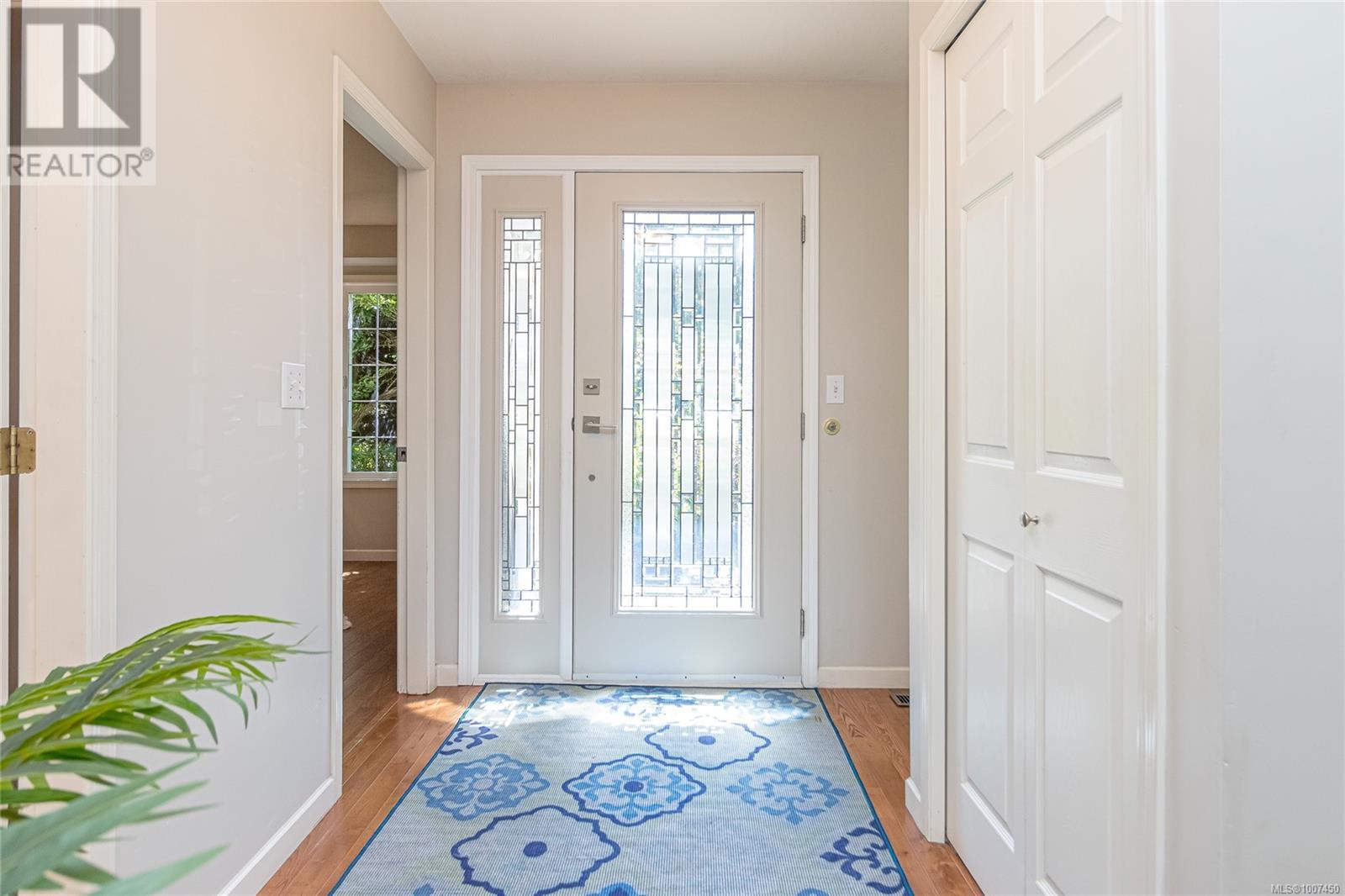 Photo 15 of 677 Windward Way, Qualicum Beach BC