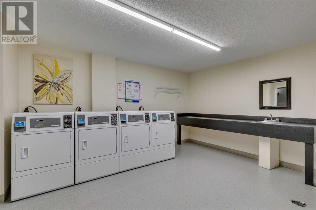 308, 8403 Fairmount Drive SE, Calgary, Alberta