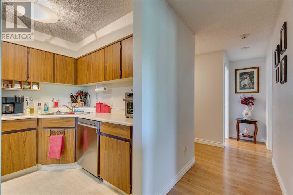 Single Family House for Sale in   Fairmount Drive SE Acadia Calgary 
