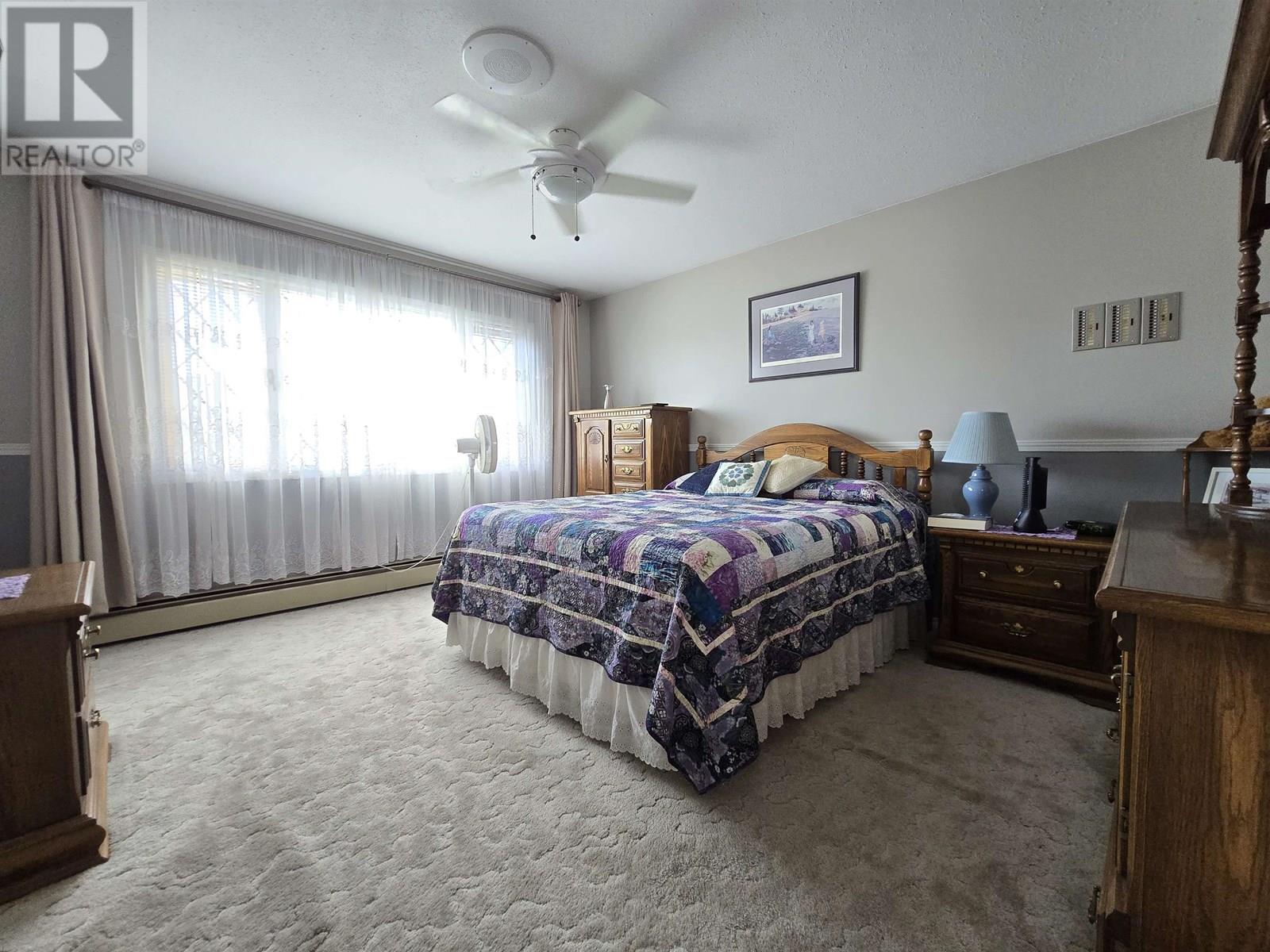 1233 4TH AVENUE, Valemount