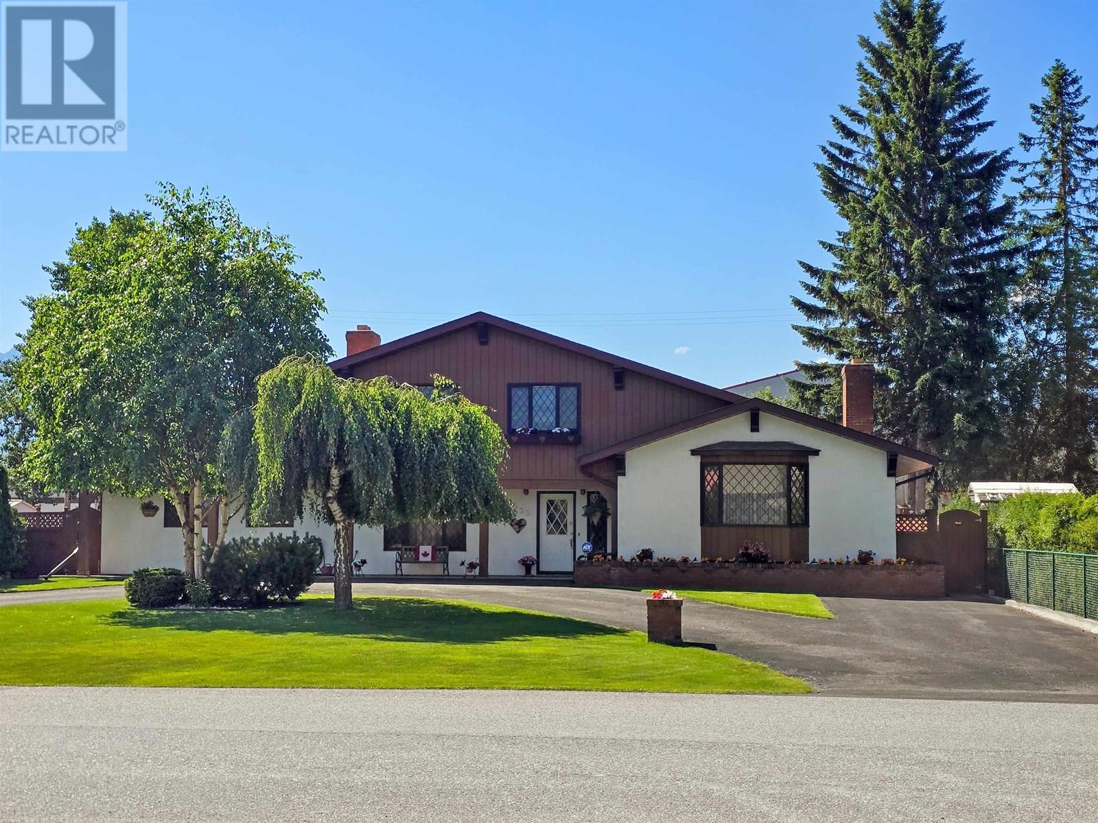 1233 4TH AVENUE, Valemount