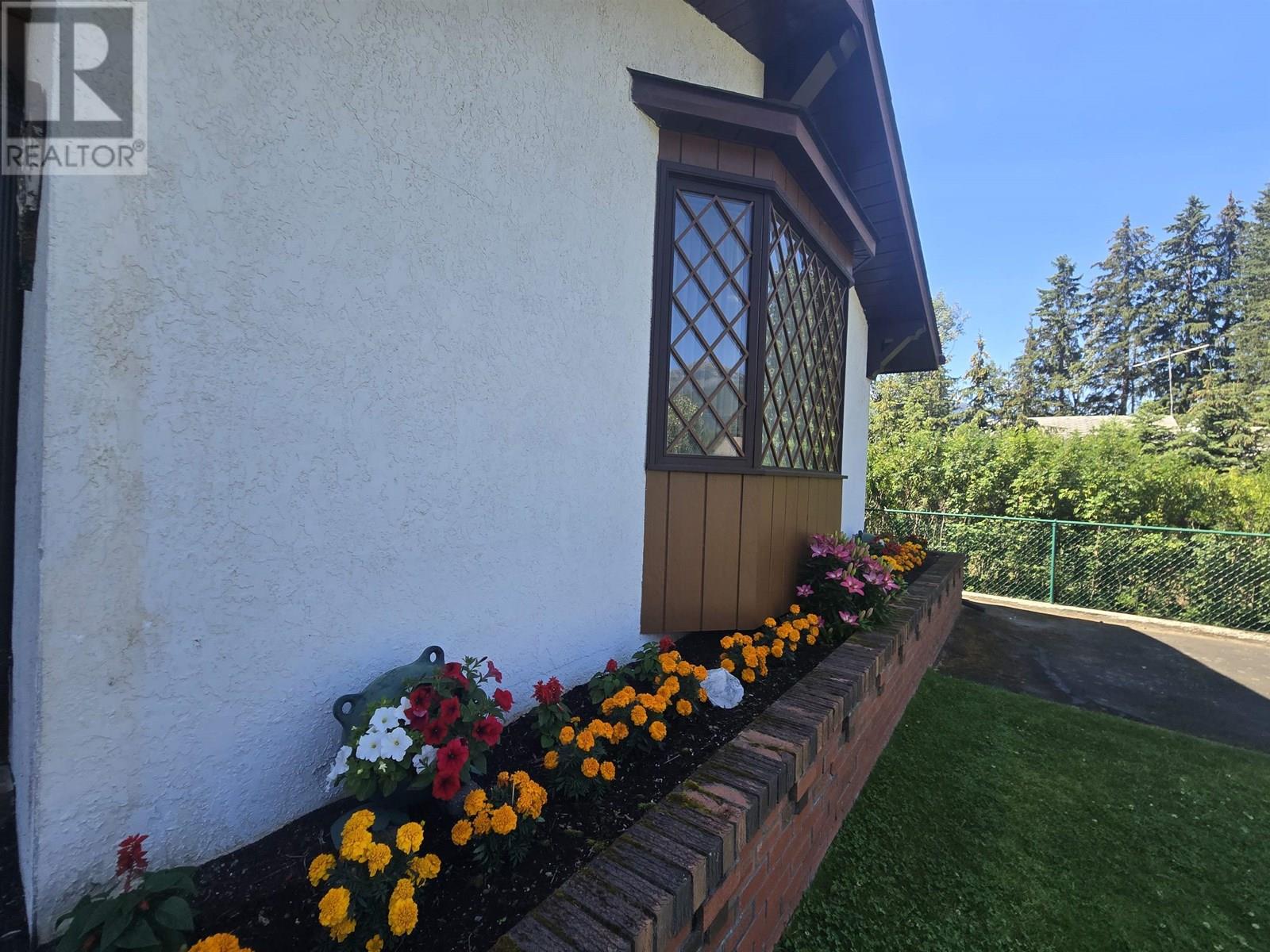 1233 4TH AVENUE, Valemount