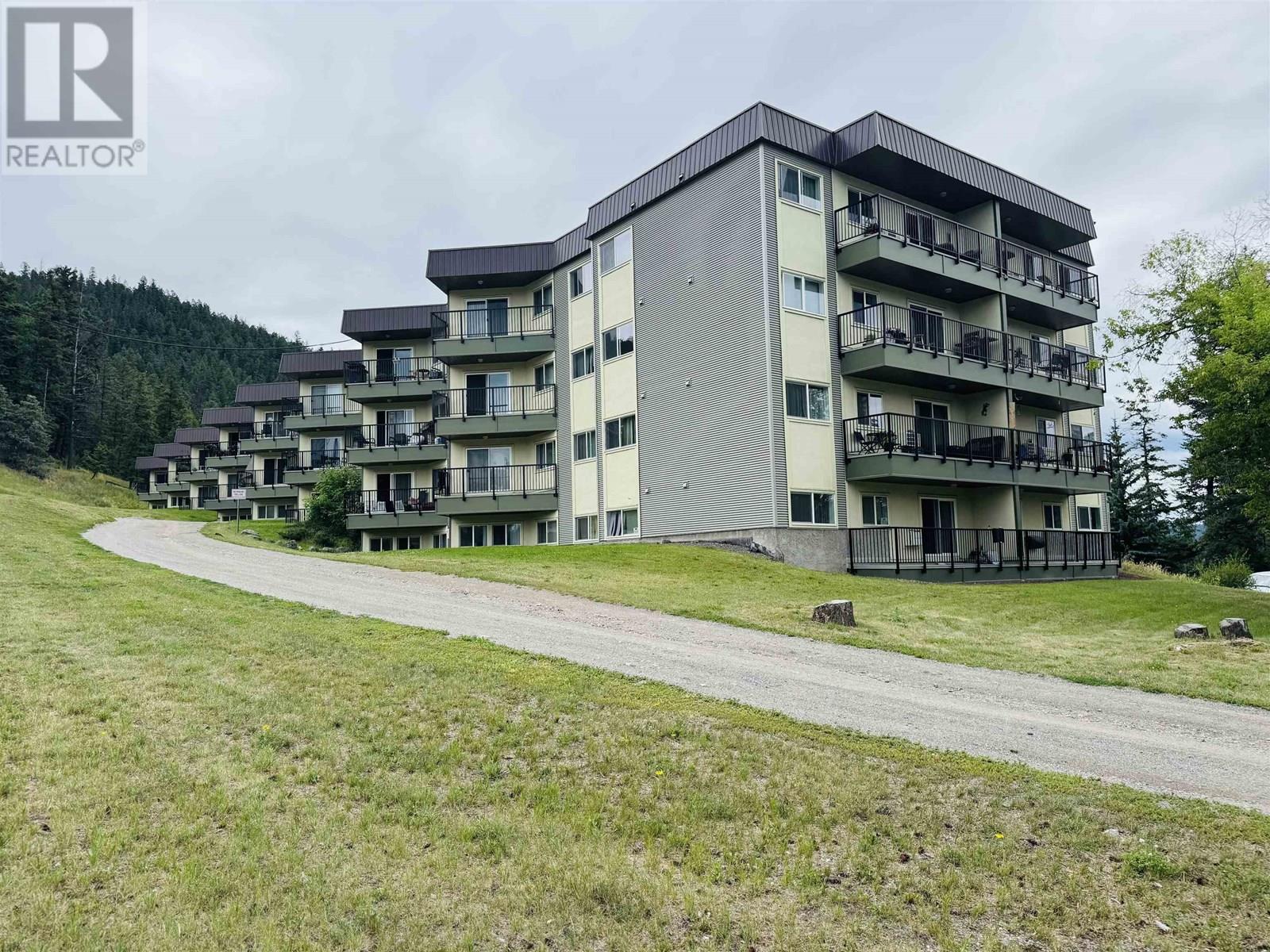 282 N BROADWAY AVENUE, Williams Lake - Exteriors - Full Complex View - Photo 2