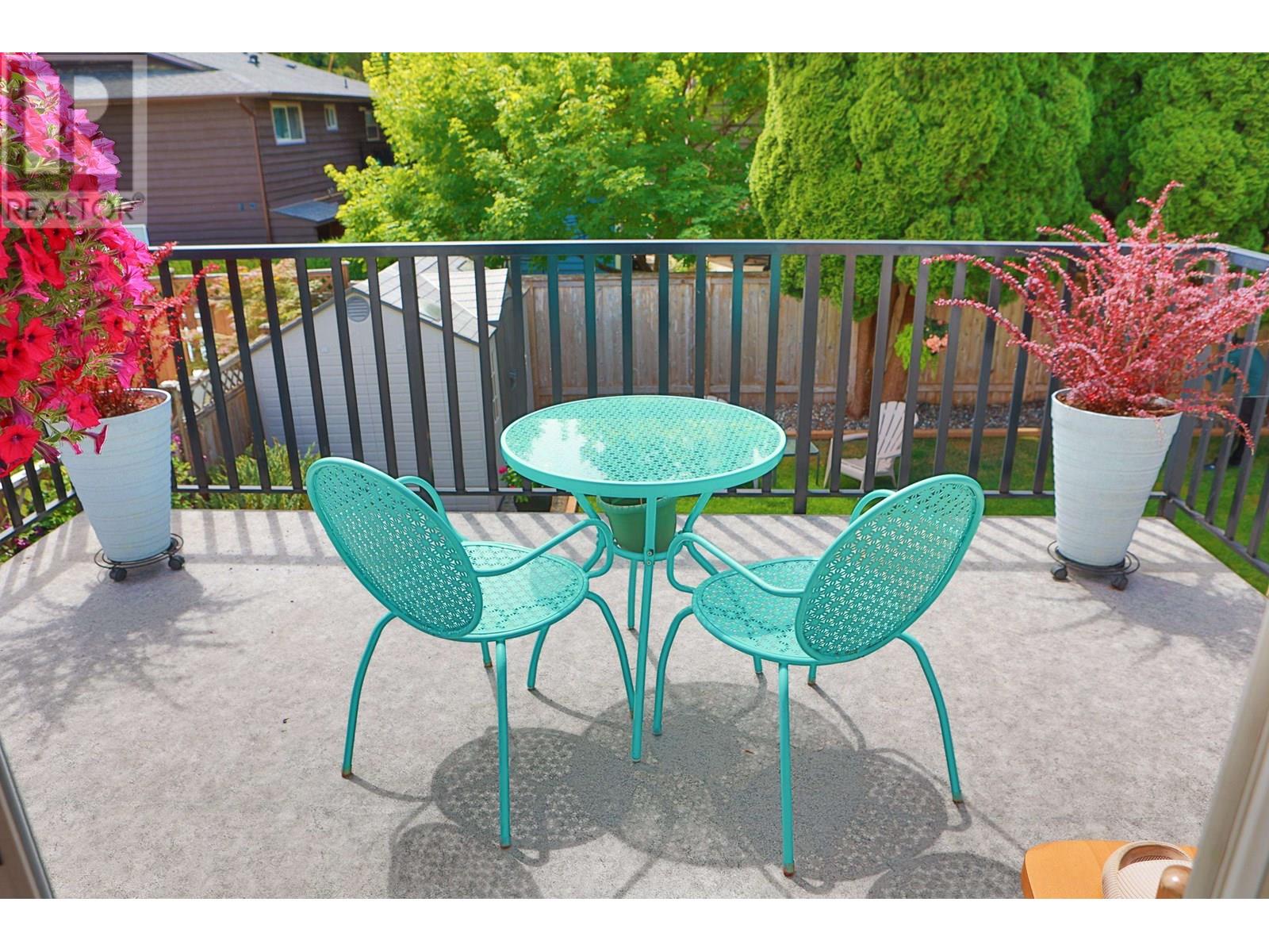 954 LINCOLN AVENUE, Port Coquitlam