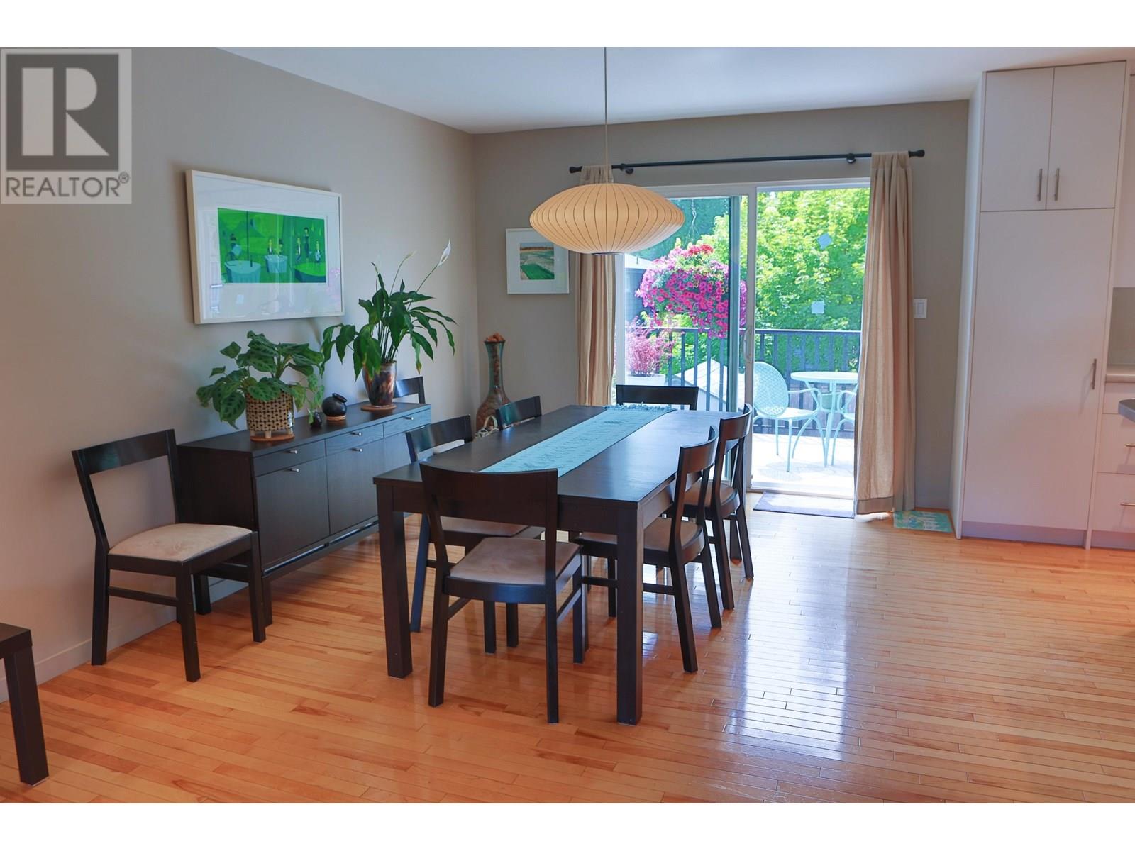 954 LINCOLN AVENUE, Port Coquitlam