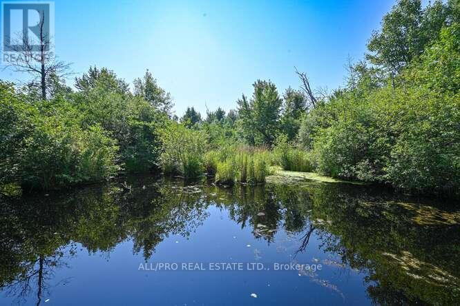 Photo 13 of 340 Armstrong Road, Merrickvillewolford ON