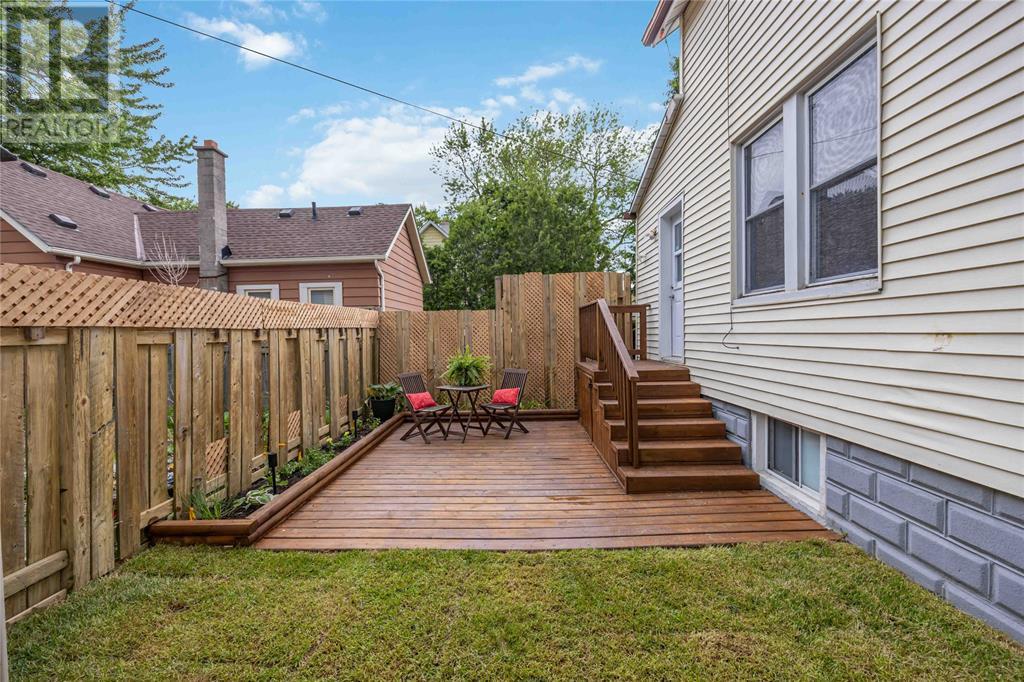 Photo 25 of 290 Cromwell Street, Sarnia ON