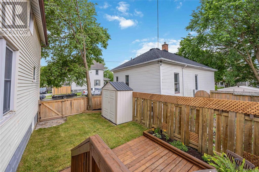 Photo 28 of 290 Cromwell Street, Sarnia ON
