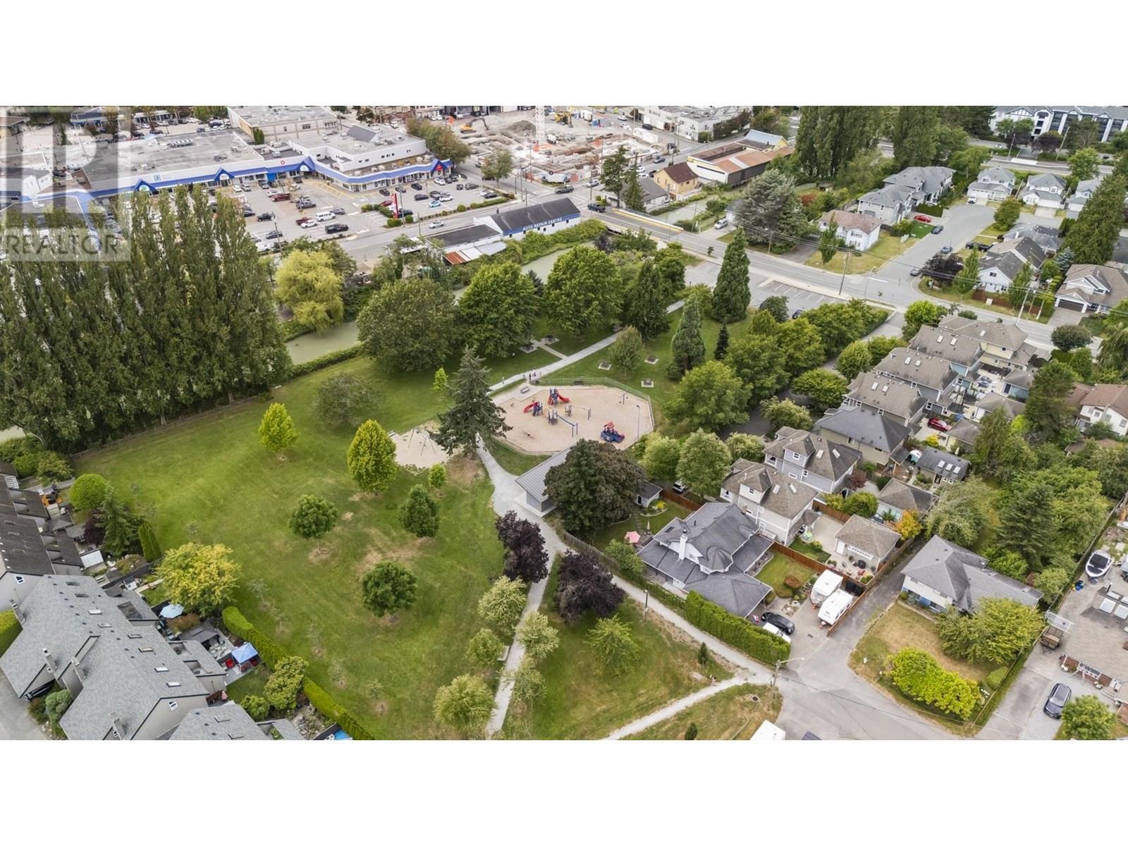 Photo 5 of 302 4770 52 A Street, Delta BC