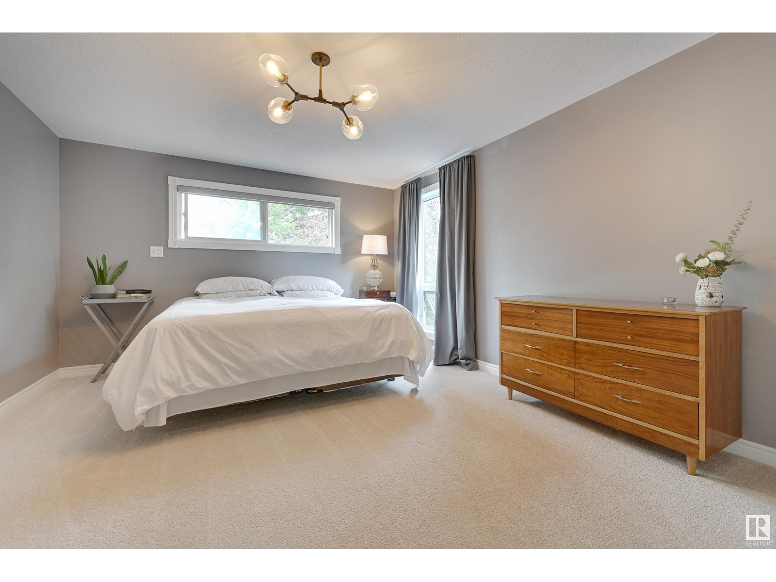 Photo 17 of 14228 Ravine Dr Nw, Edmonton AB