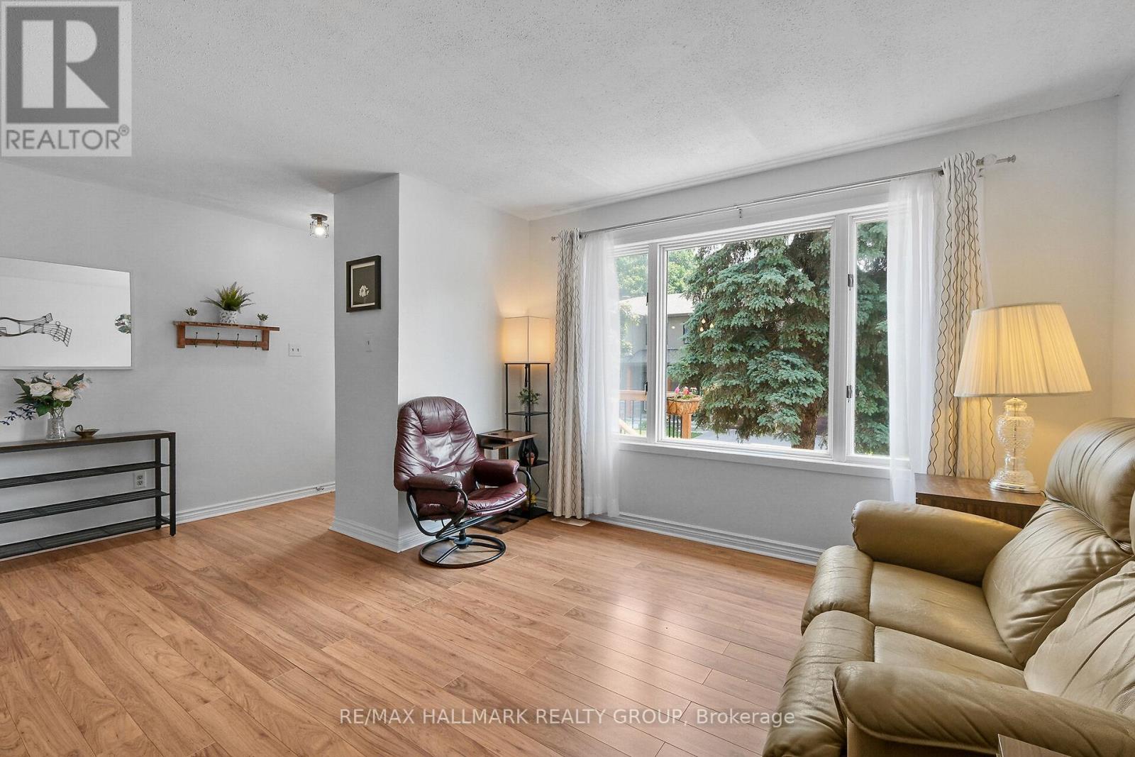 Photo 6 of 175 King Street, Carleton Place ON