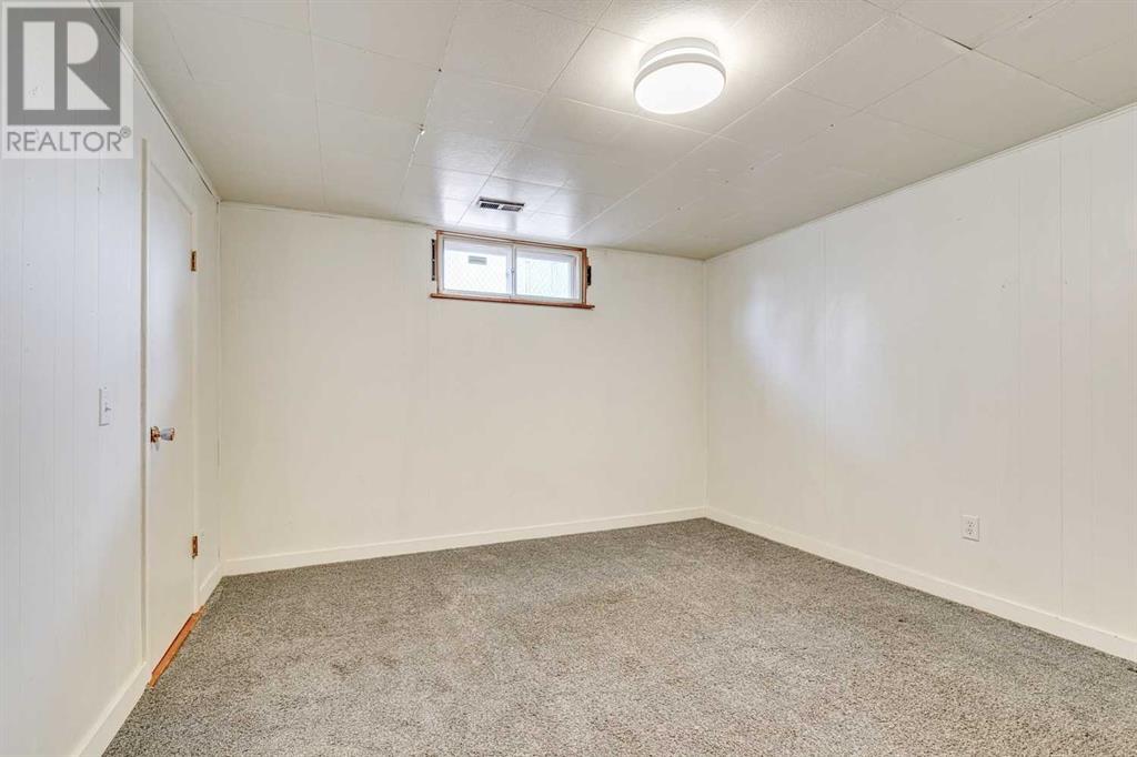 Single Family House Bungalow for Sale in  Mariposa Drive NE Mayland Heights Calgary 