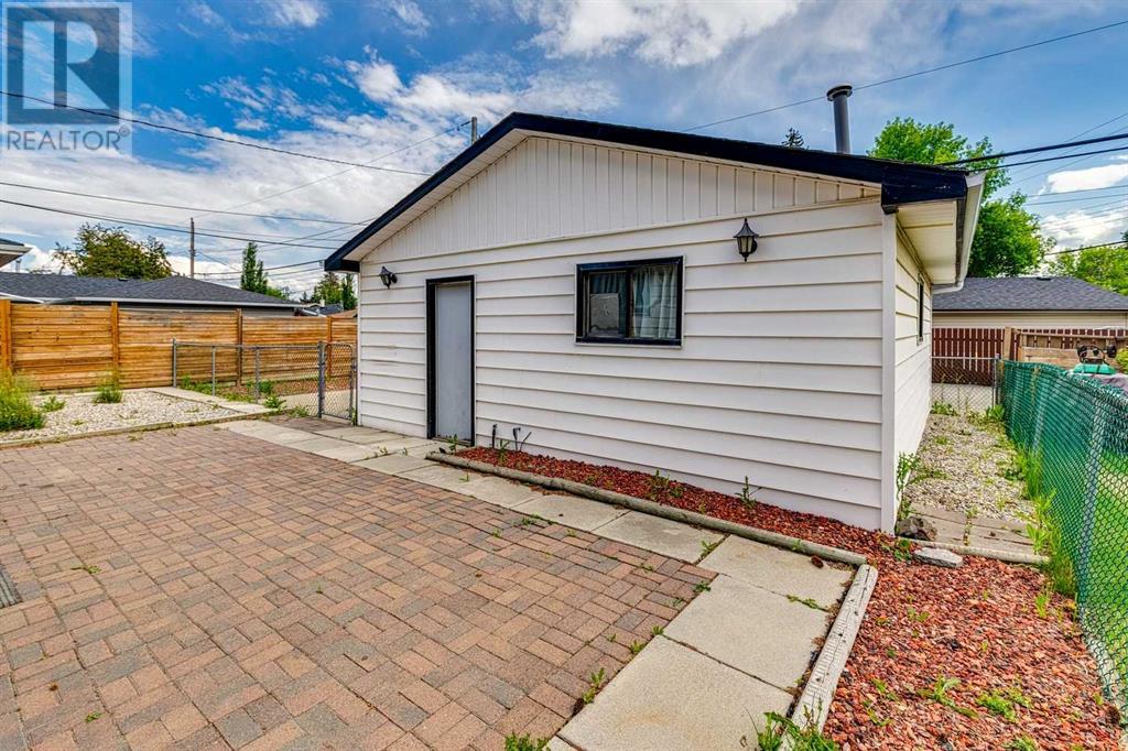 Single Family House Bungalow for Sale in  Mariposa Drive NE Mayland Heights Calgary 