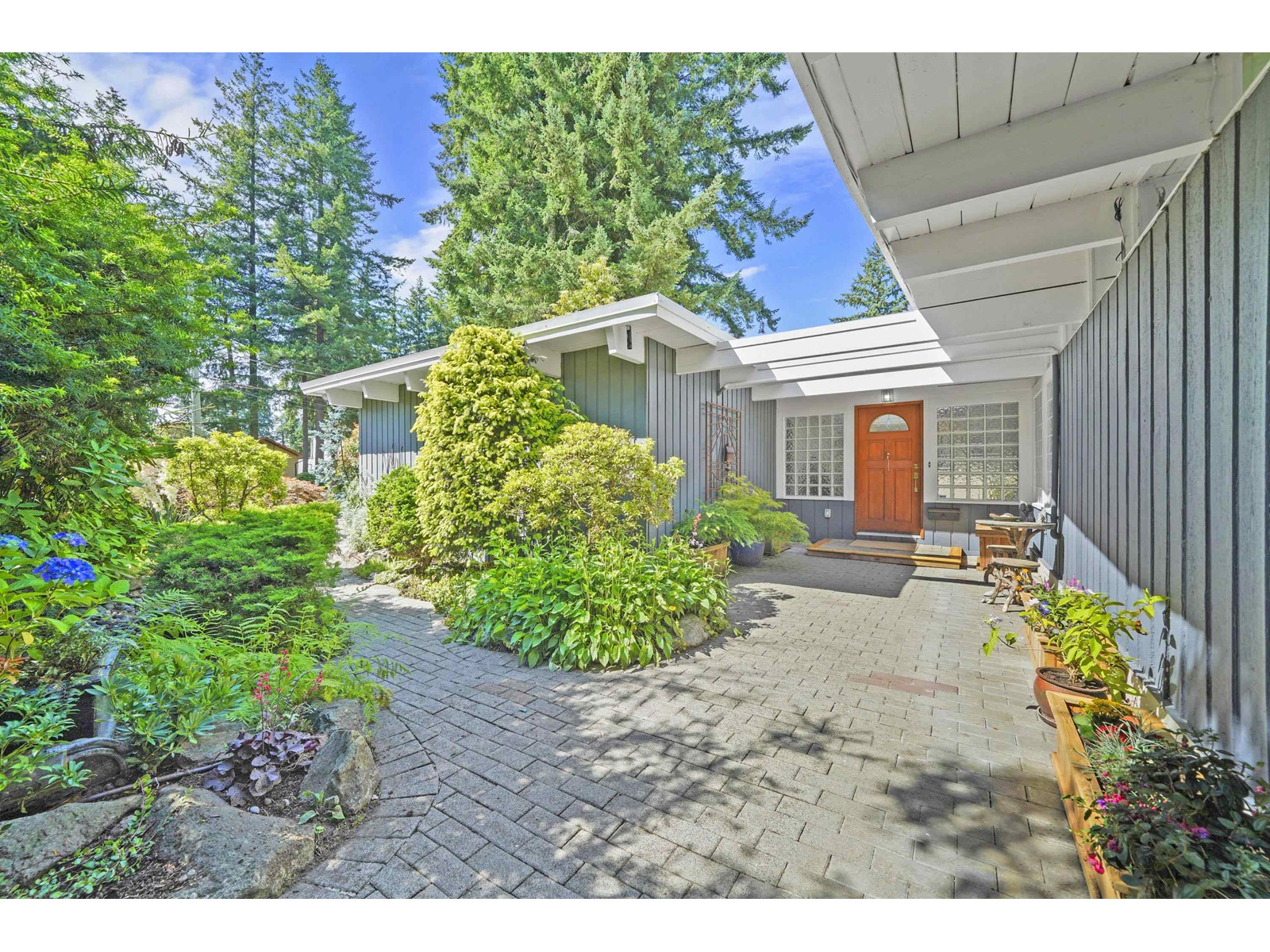 Photo 1 of 6598 Albion Way, Delta BC