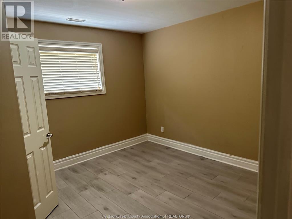 Photo 11 of 2365 Glenwood Unit Lower, Windsor ON
