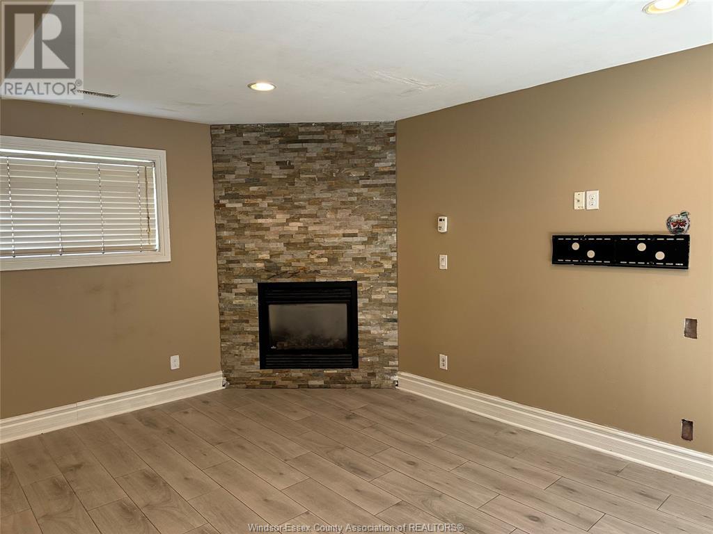 Photo 14 of 2365 Glenwood Unit Lower, Windsor ON