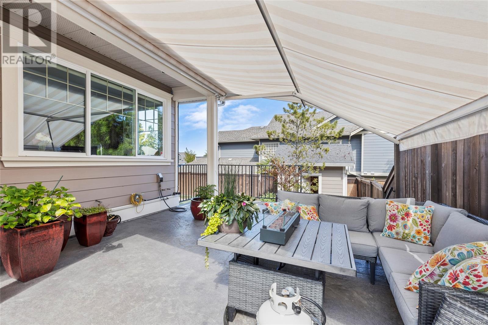 Photo 26 of 4973 La Quinta Pl, Saanich BC