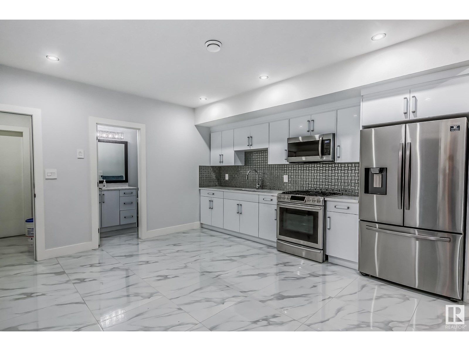 Photo 50 of 1448 25 St Nw, Edmonton AB