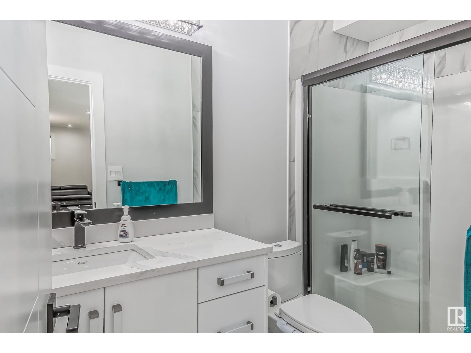 Photo 52 of 1448 25 St Nw, Edmonton AB