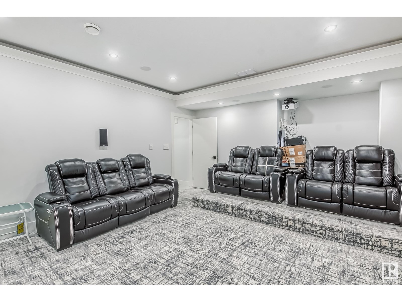 Photo 53 of 1448 25 St Nw, Edmonton AB