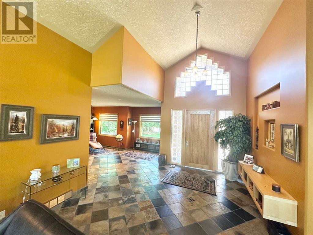100 TRINITY Boulevard, Lac La Biche