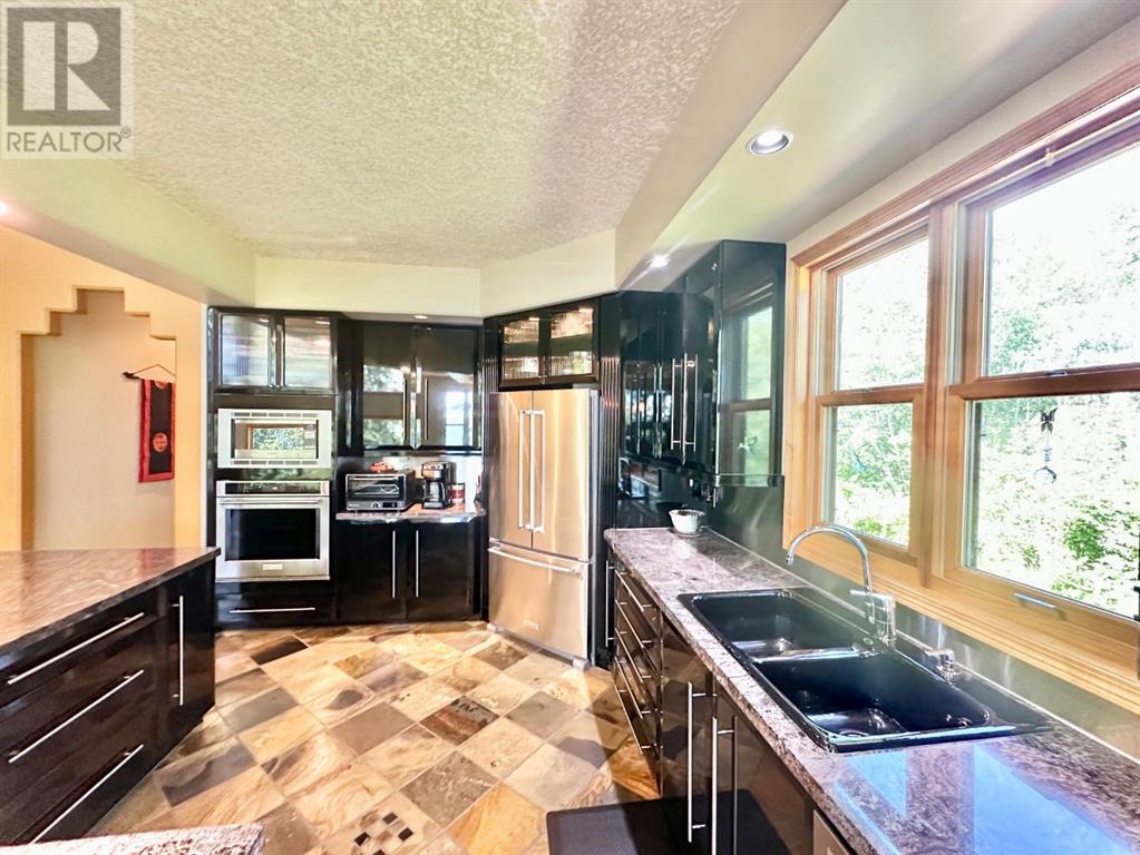 100 TRINITY Boulevard, Lac La Biche