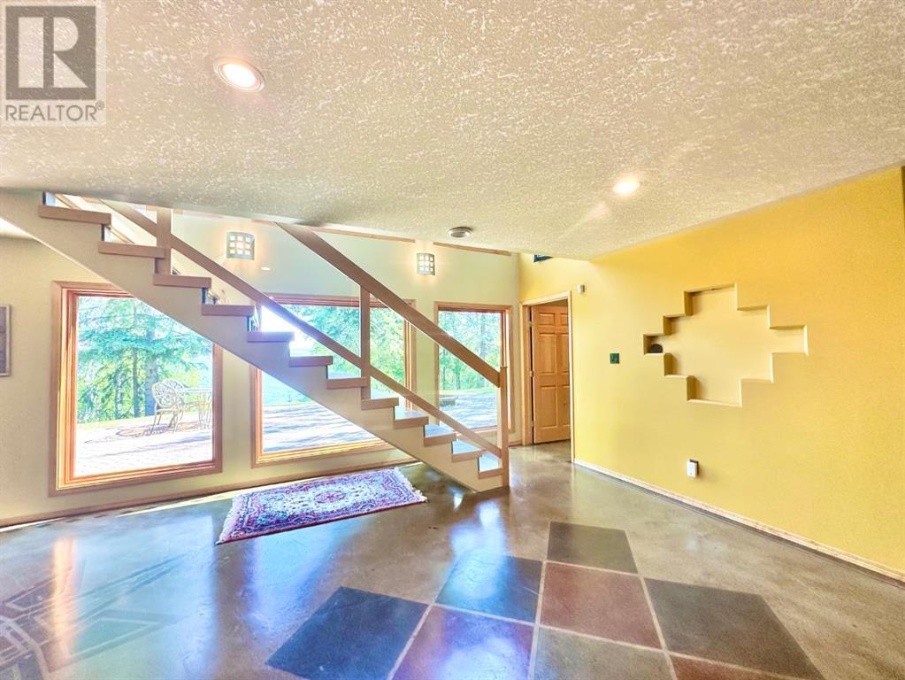 100 TRINITY Boulevard, Lac La Biche