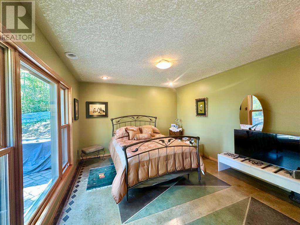 100 TRINITY Boulevard, Lac La Biche