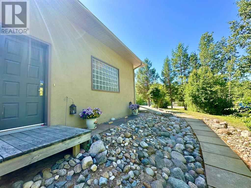 100 TRINITY Boulevard, Lac La Biche