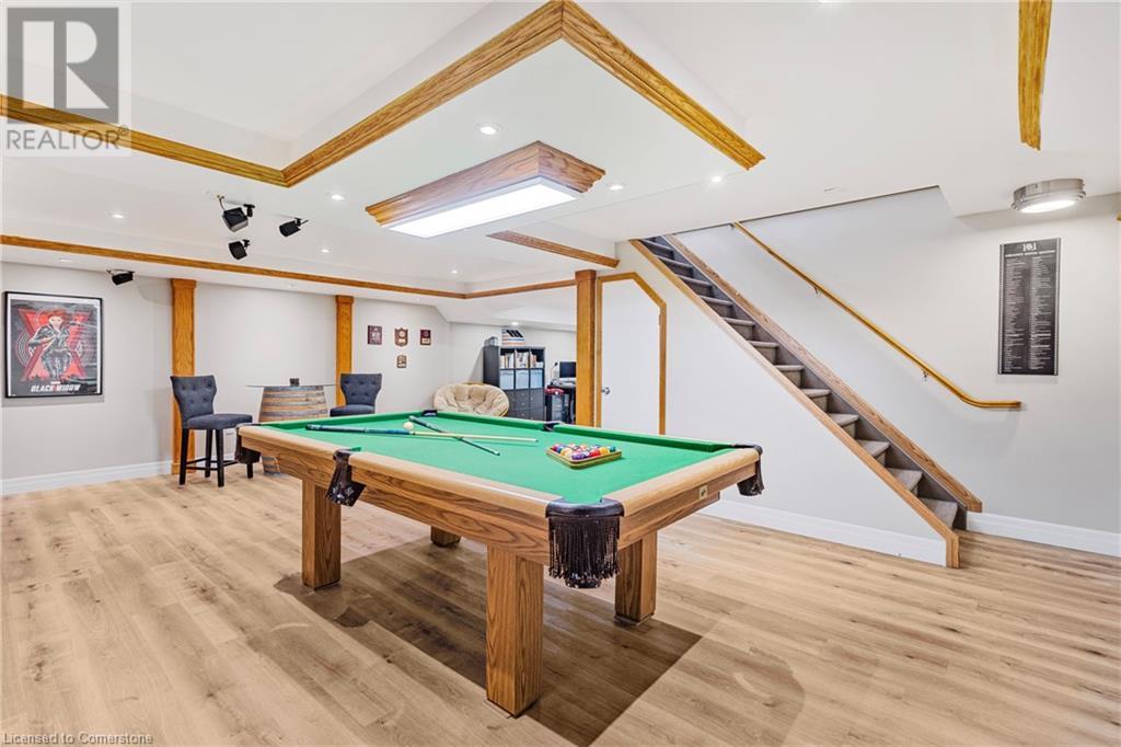 Photo 35 of 5 Kintyre Court, Caledonia ON