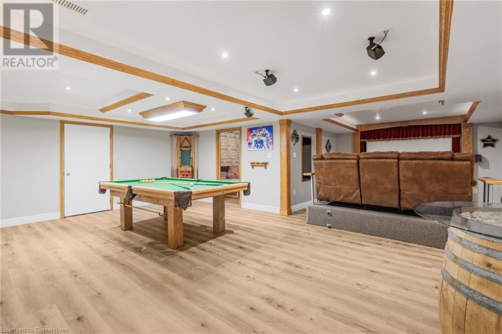 Photo 34 of 5 Kintyre Court, Caledonia ON
