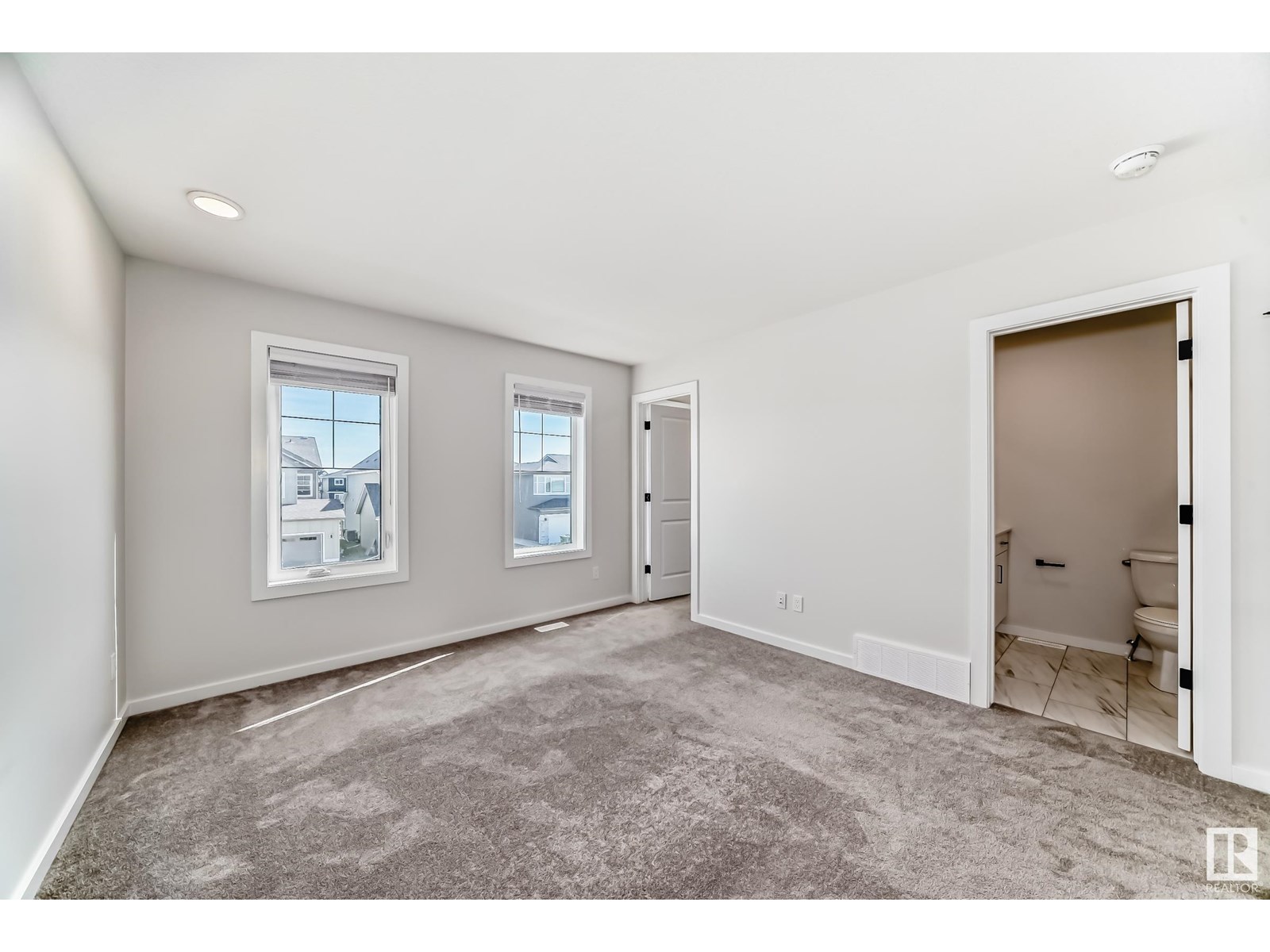 Photo 28 of 7018 54 Av, Beaumont AB
