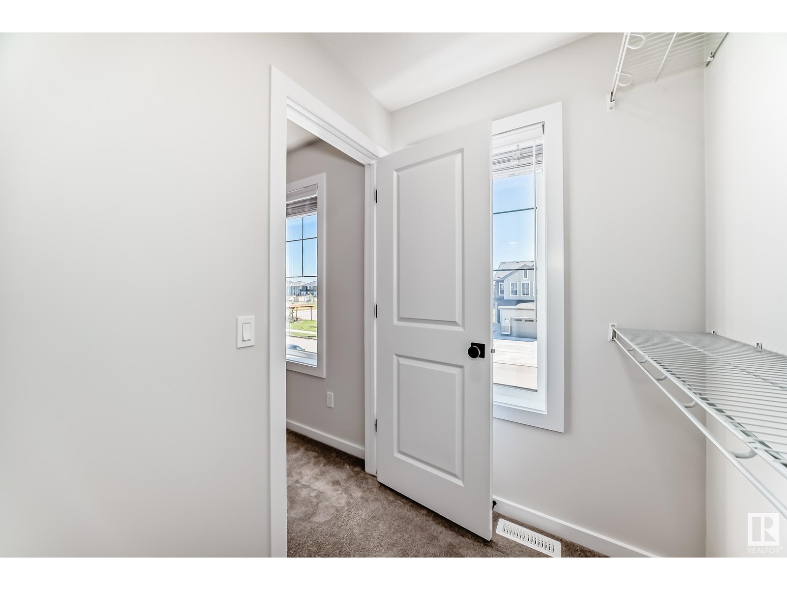 Photo 36 of 7018 54 Av, Beaumont AB